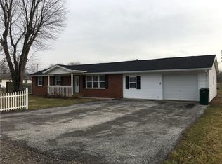 1939 Dunbar Hts, Greencastle, IN 46135
