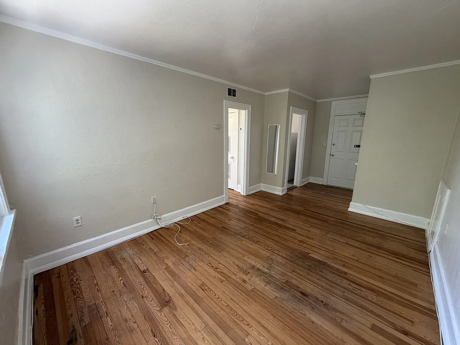 456 13th Ave NE Unit #8 — Photo 4