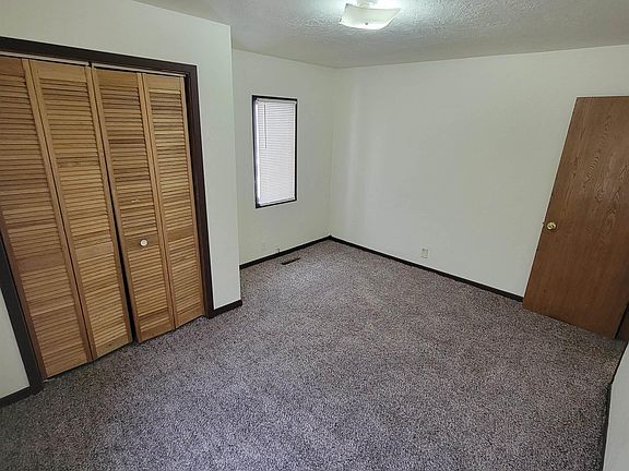 5th image of 919-21 Jennings St