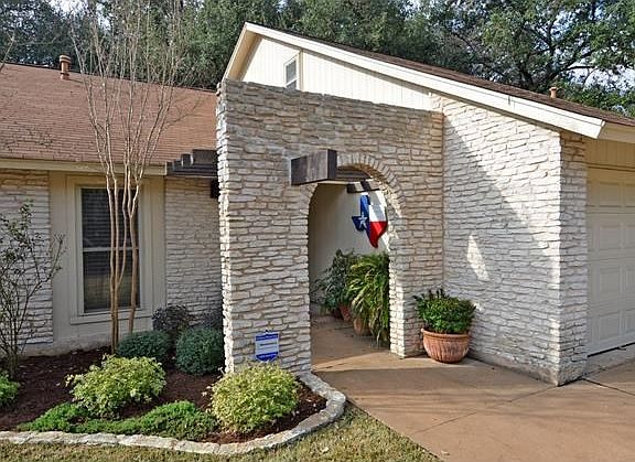 Beautiful Arched Entry