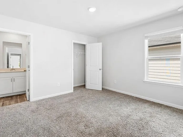 5021 Silver Canoe Way — Photo 33
