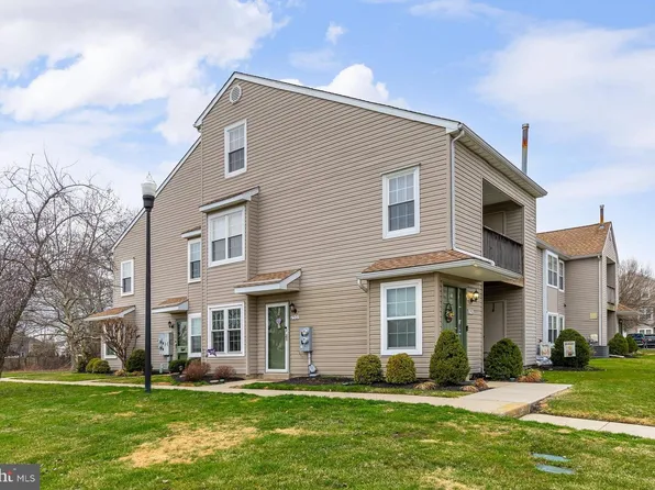 2501 Thistledown Ct, Sewell, NJ 08080