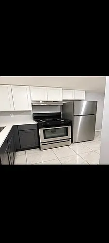 452 15th Ave Photo 1