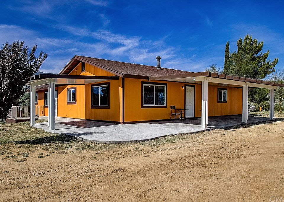 1st image of 38205 Green Valley Dr