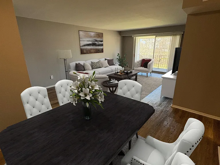 Colonial Court Apartments — Photo 7