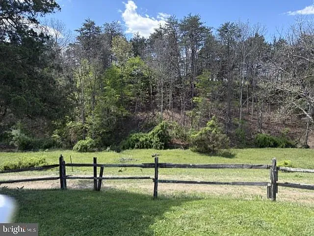 306 Tonys Hollow Ln — Photo 12