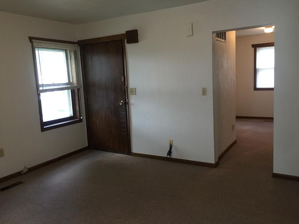 631 1/2 E. Jefferson St.