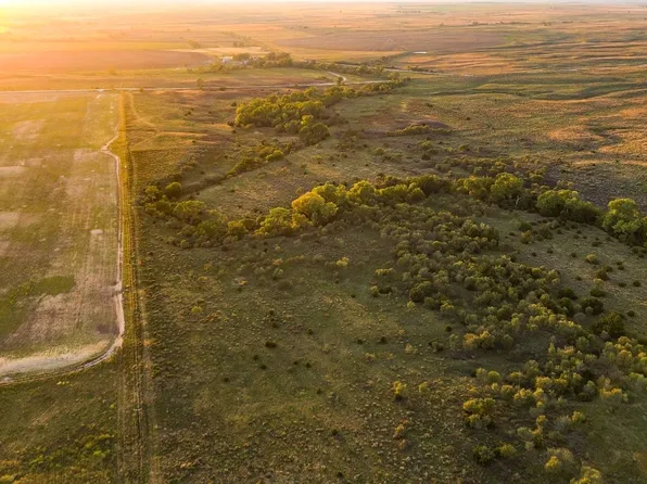 32708 Ns Rd #171, May, OK 73851