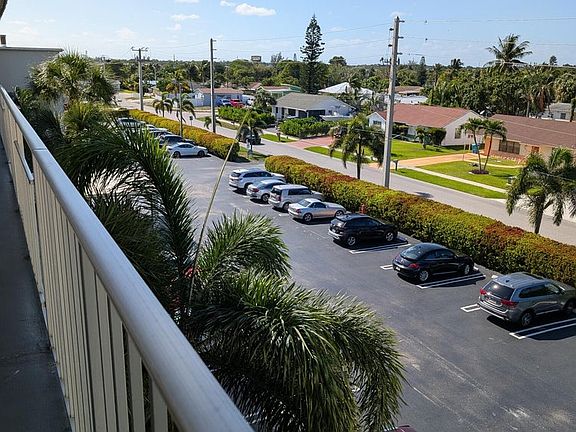 5th image of 130 NE 26th Ave APT 401