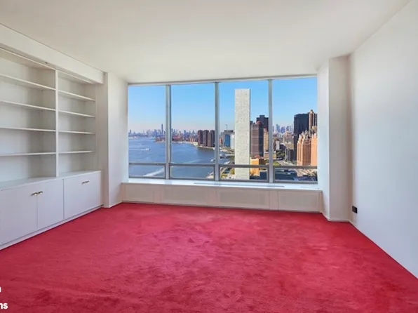 870 United Nations Plaza image 8 of 14