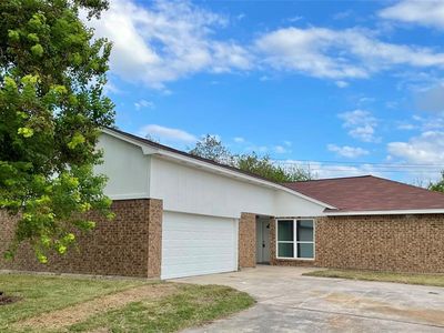 3835 Roseberry Dr, La Porte, TX, 77571