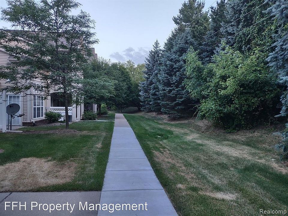 7105 Addington Dr Walled Lake, MI, 48390 Apartments for Rent Zillow
