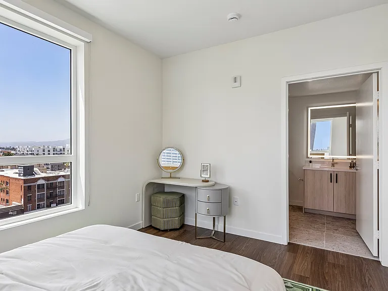 Maru Apartments — Photo 73