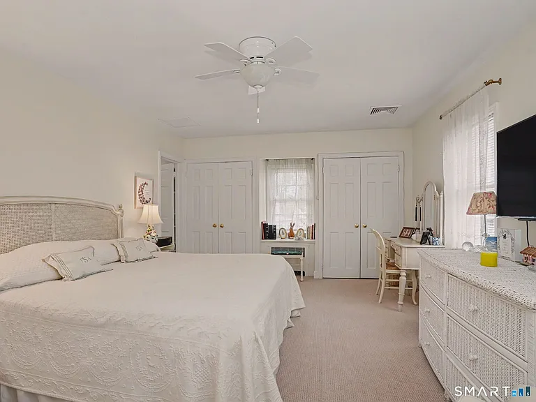 20 Chelsea St — Photo 16