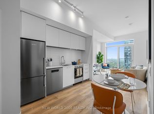 101 Roehampton Ave #3408, Toronto, ON M4P 2W2