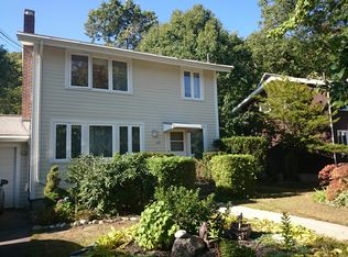 145 Chestnut St, Brookline, MA 02445