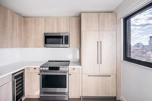 Rented by The Dermot Realty Management Company | media 2