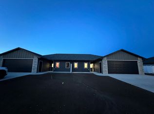 1038 Carl Rd, Mitchell, SD 57301