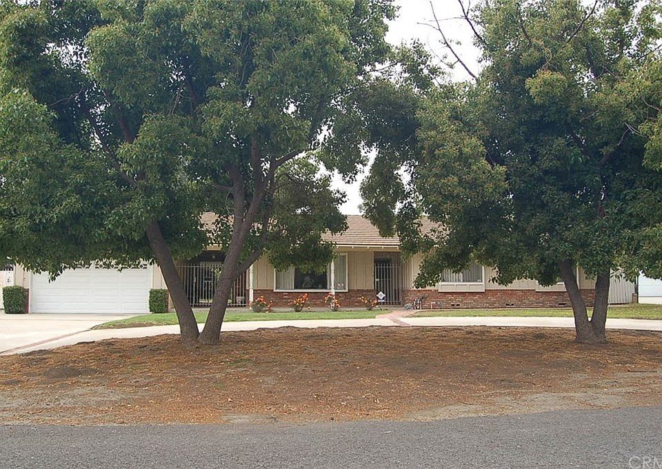 1st image of 15669 Palomino Dr