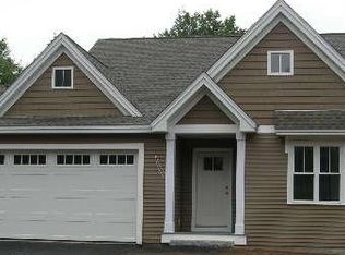 11 Garden Cir #3, Hudson, NH 03051