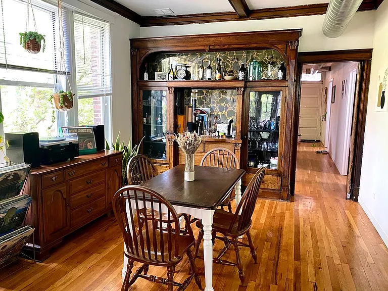 2428 W Walton St #3 — Photo 7