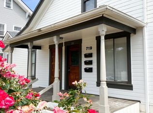 719 SW 4th St #200, Corvallis, OR 97333