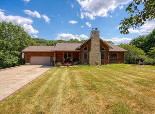 681 Tarkiln Rd SE, Lancaster, OH 43130