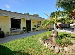 8340 SE Windham St, Hobe Sound, FL 33455