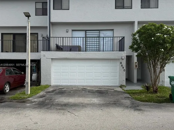 8690 SW 154th Circle Pl #3D, Miami, FL 33193