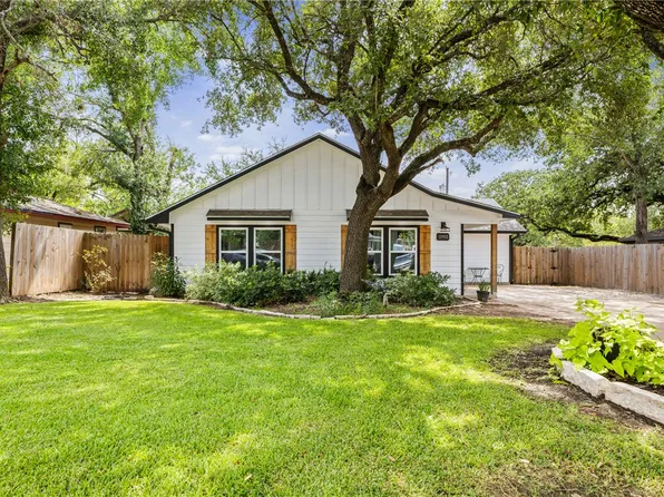 2912 Georgia Ave, Bryan, TX 77803