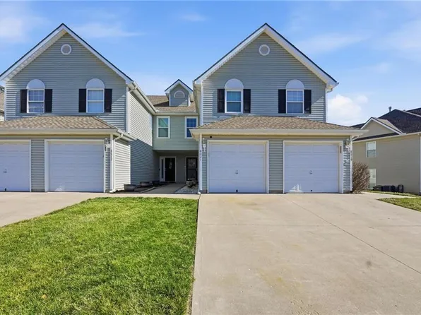 8021 N Elmwood Ave, Kansas City, MO 64119