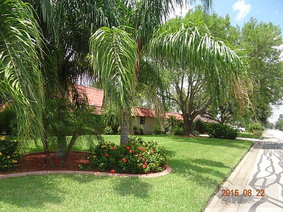 3rd image of 5100 Papaya Cir
