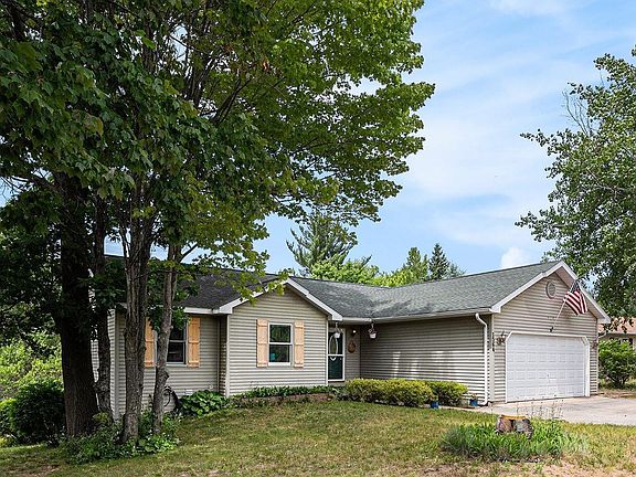 3rd image of 1564 Green Lawn Dr