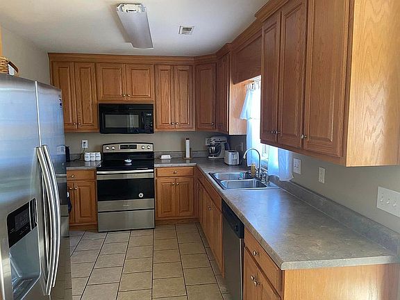 4th image of 108 Mill Race Ct