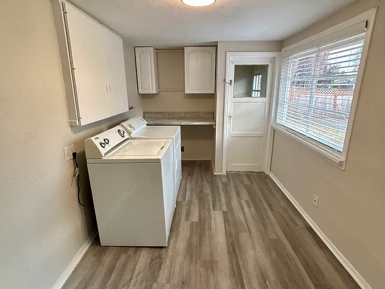 815 Edmonds Ave NE — Photo 19