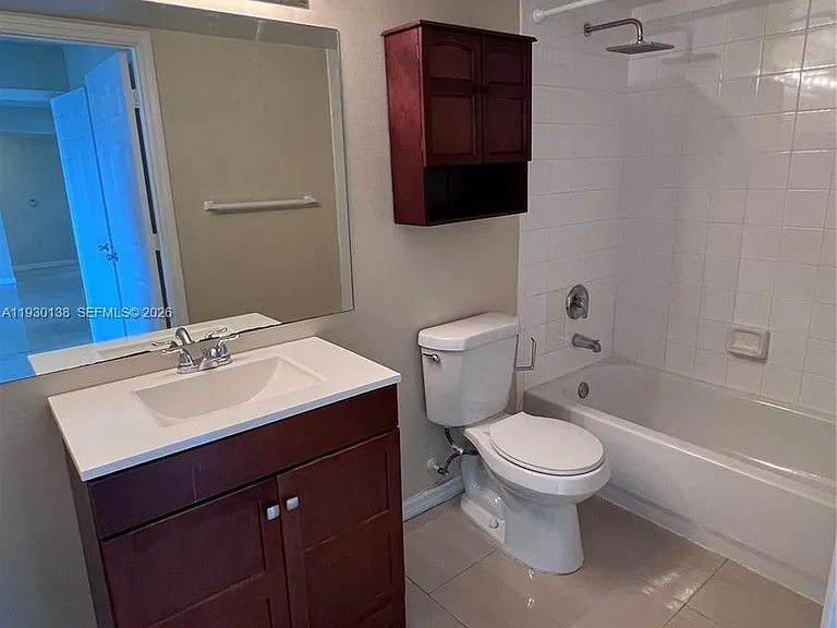 5061 Wiles Rd #102 — Photo 8