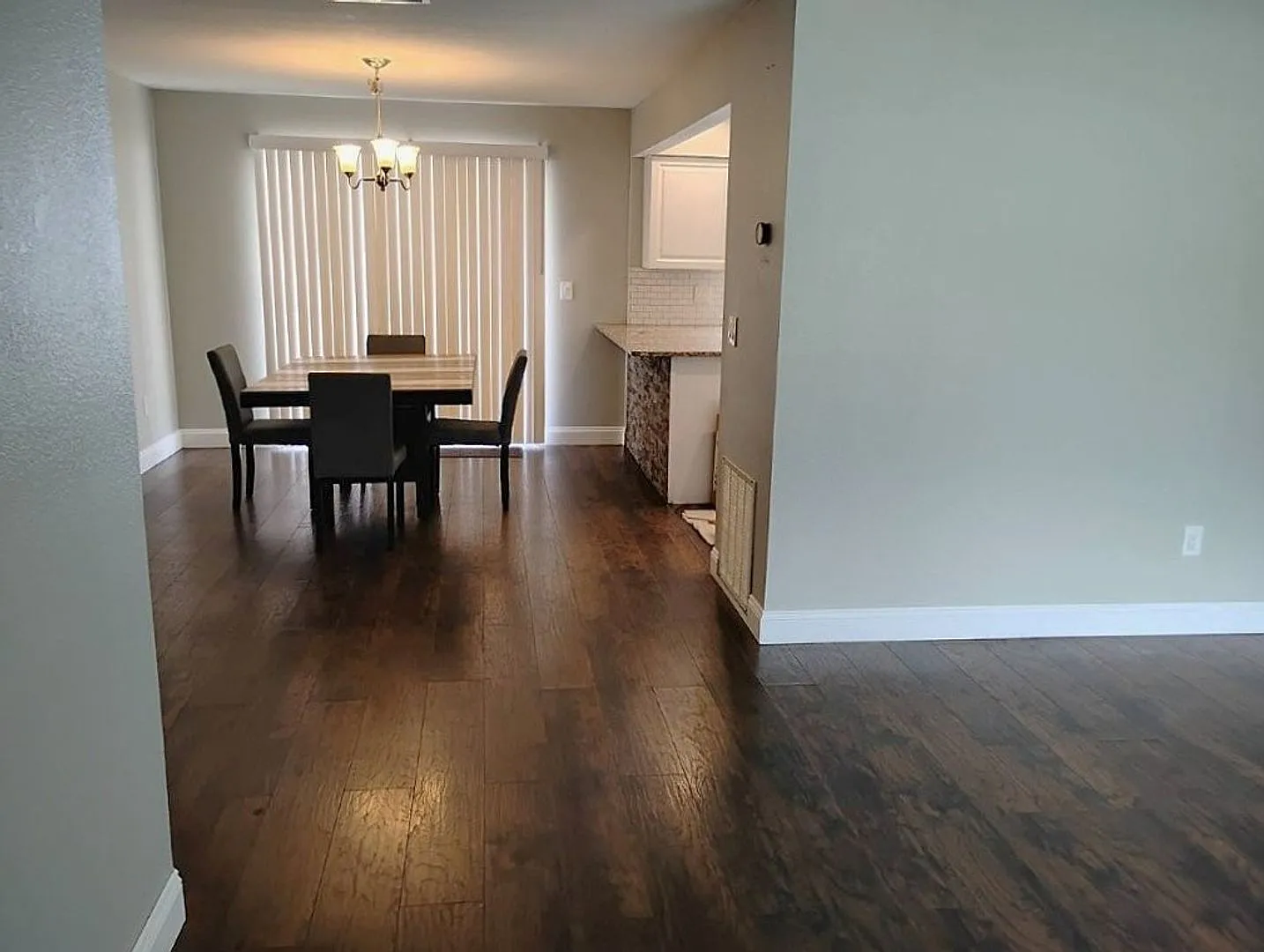 Annual Unfurnished 3 Bedroom 2 Bathroom 1 Car Garage Home located in North Port with Jockey Club ... — Photo 3