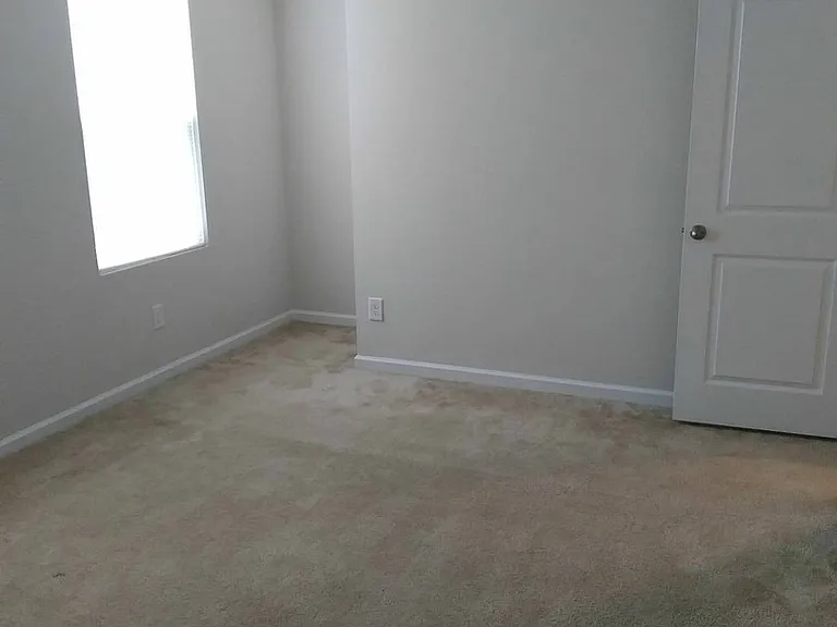 1700 Joseph Hewes Ct — Photo 8