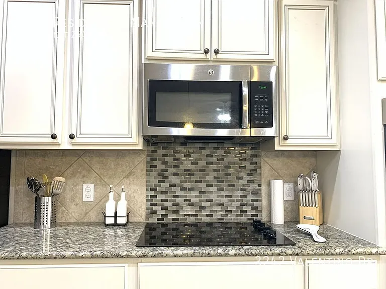3242 Valentino Dr — Photo 19