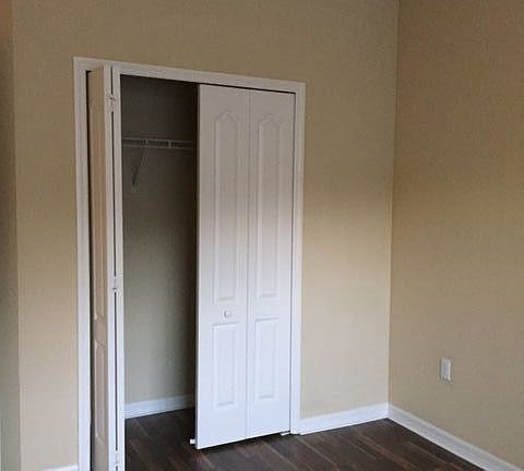 5th image of 1562 Scarlet Oak Loop