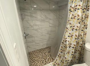 116 W End Ave #B, Newark, NJ 07106