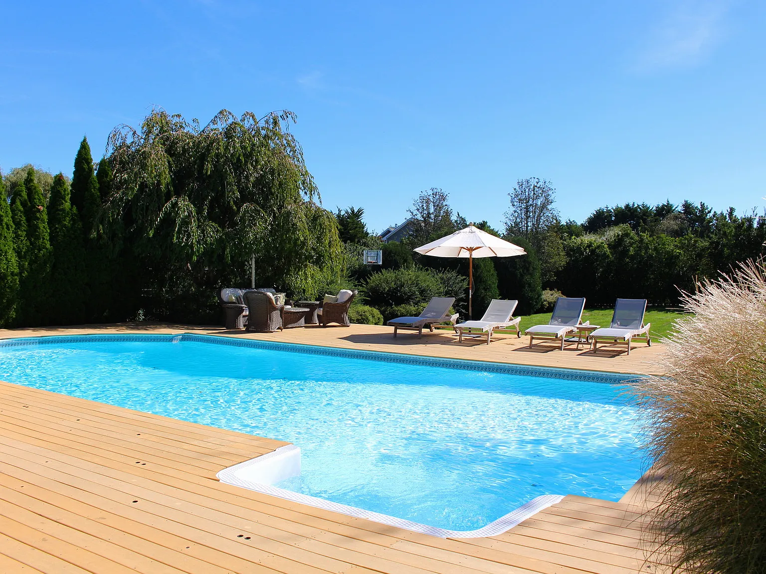 Water Mill 5 Bed With Pool and Tennis — Photo 2