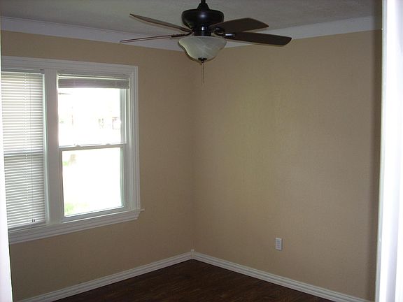 4th image of 2036 NW 24th St