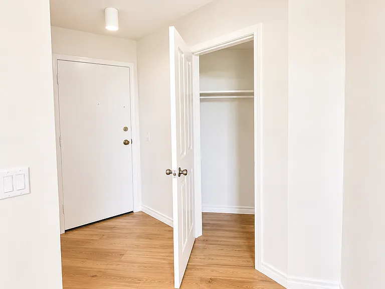 Kester Place — Photo 20