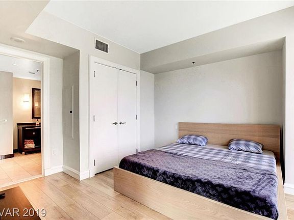 4th image of 2700 Las Vegas Blvd S Unit 1808