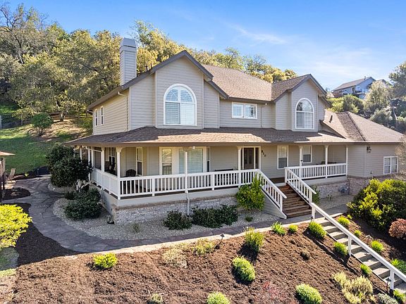 3rd image of 810 Revel Road