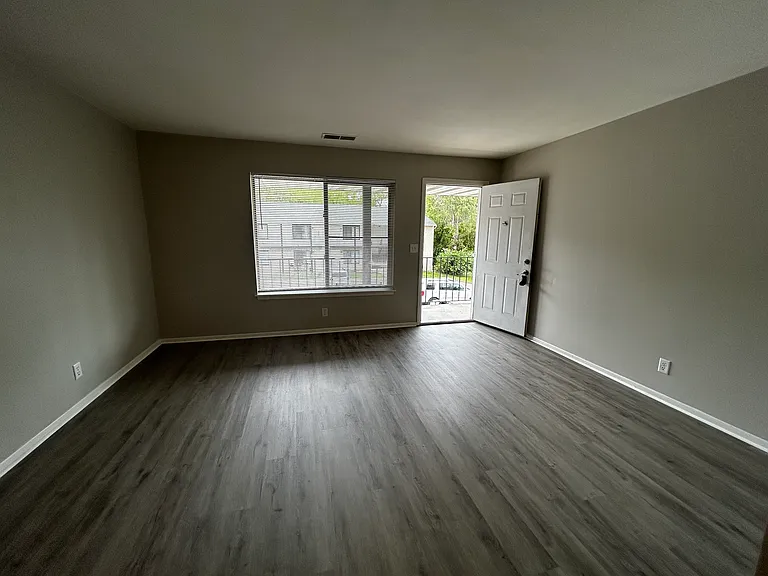 1900 Sheridan Rd #9 — Photo 13