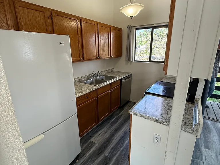 217 Rich St #217 — Photo 3
