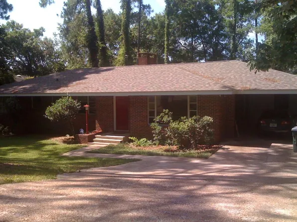 2303 Domingo Dr, Tallahassee, FL 32304