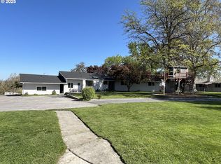 1082 E Highland Ave, Hermiston, OR 97838